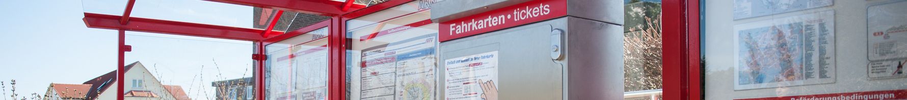 Ein Fahrkarten-Automat der AKN